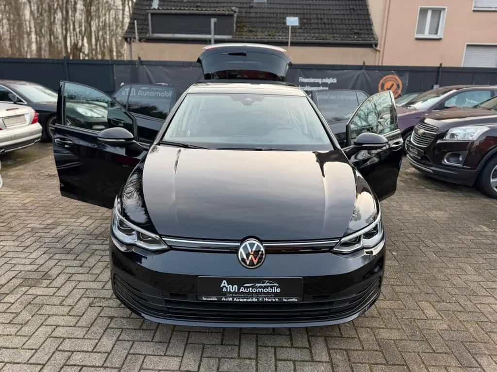 Volkswagen Golf VIII Lim. Life*Navi/Pano/IQ-Light/Kam/SHZ* 08/2020-photo-5