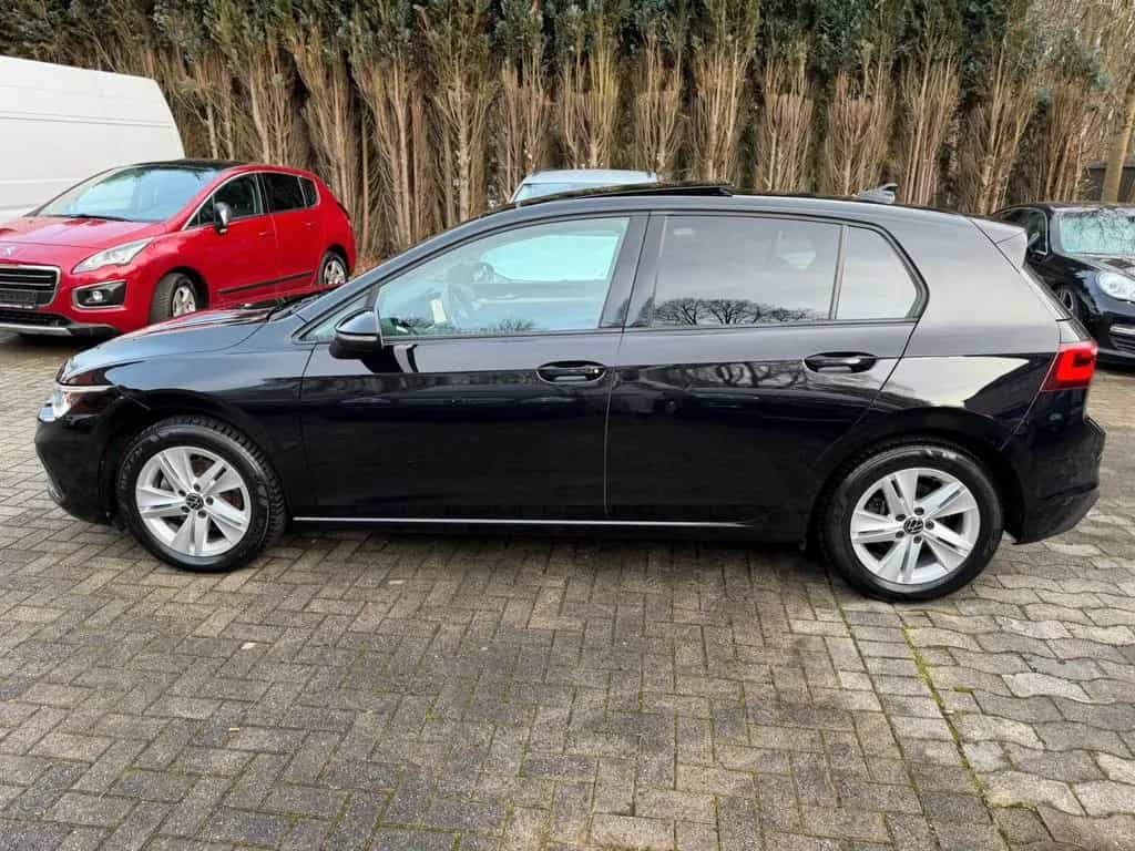 Volkswagen Golf VIII Lim. Life*Navi/Pano/IQ-Light/Kam/SHZ* 08/2020-photo-7