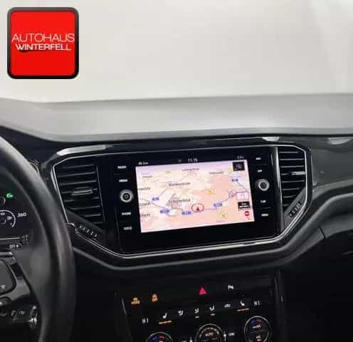 Volkswagen T-Roc 1.5 TSI Sport AHK+LED+NAVI+ACC+CARPLAY+ 04/2018-photo-19