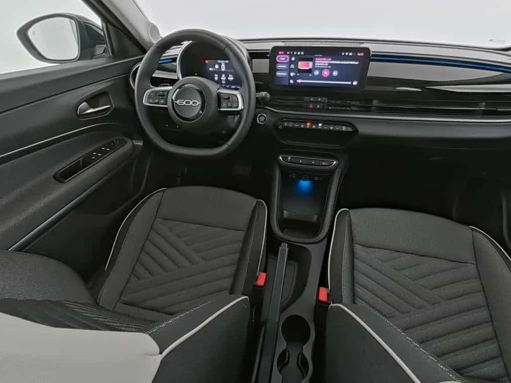 Fiat 600 LED|Style-Paket|Tempomat|Einparkhilfe 08/2024-photo-15
