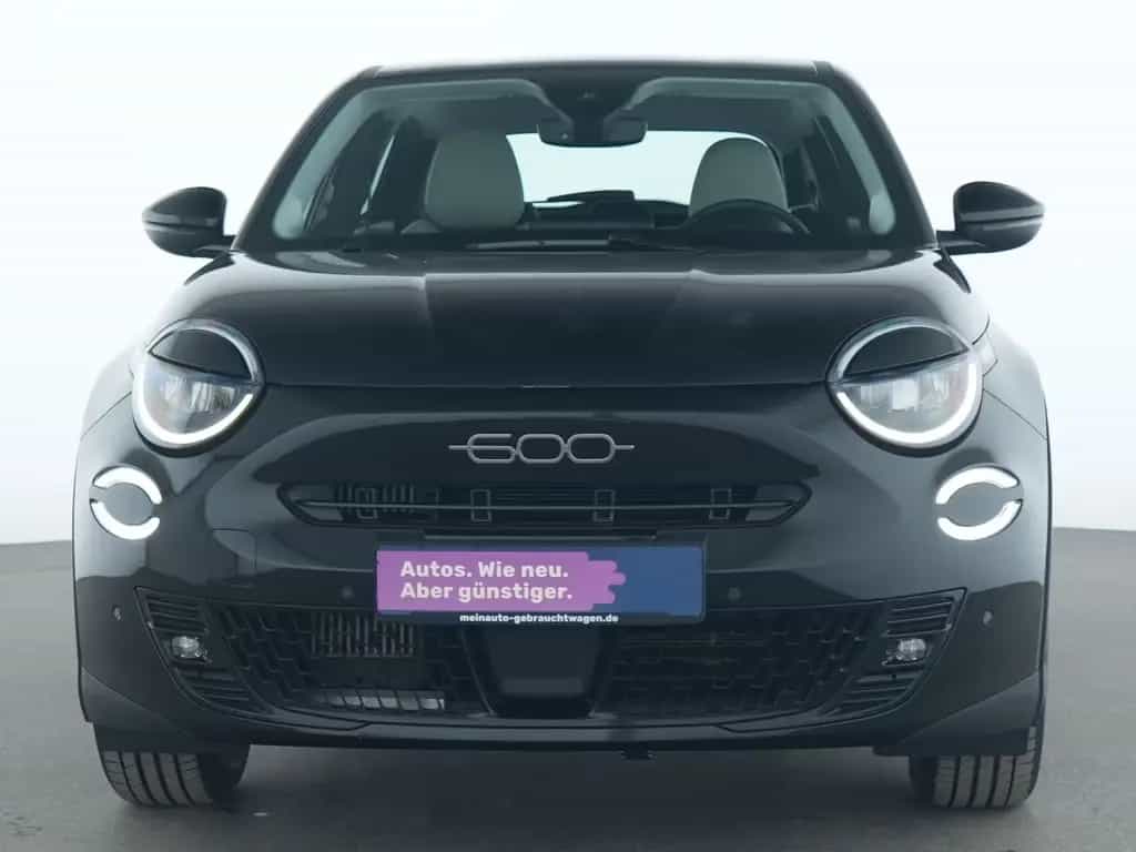 Fiat 600 LED|Style-Paket|Tempomat|Einparkhilfe 08/2024-photo-2