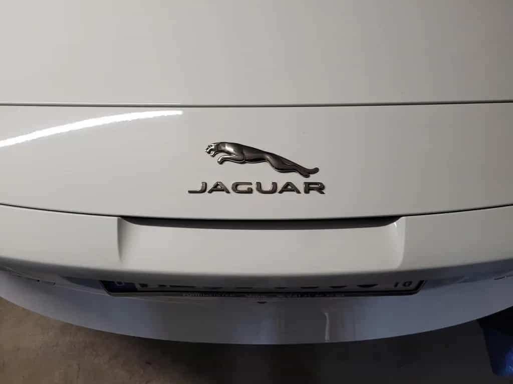 Jaguar F-Type 3.0 L P340 V6 R-Dynamic 01/2019-photo-10
