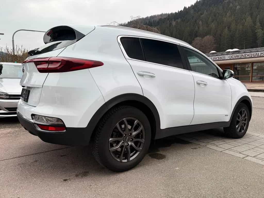 Kia Sportage Vision 4WD *Navi, Kamera & Lenkradheiz* 08/2020-photo-2