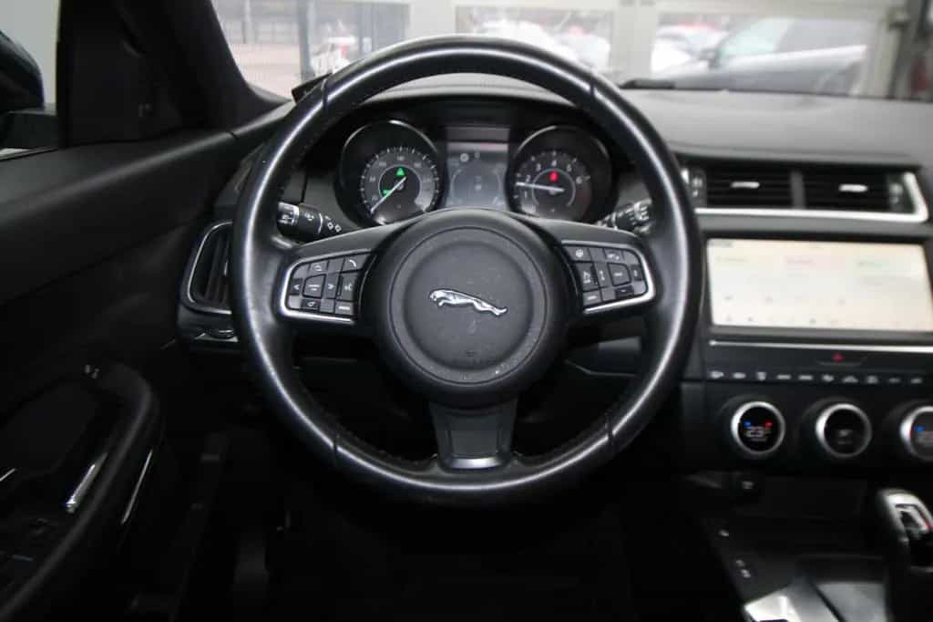 Jaguar E-Pace R-Dynamic S AWD LED ACC Navi Panorama 10/2019-photo-15