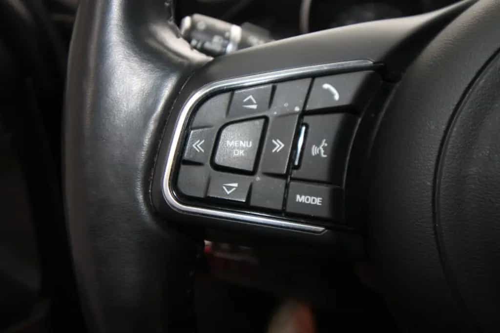 Jaguar E-Pace R-Dynamic S AWD LED ACC Navi Panorama 10/2019-photo-22