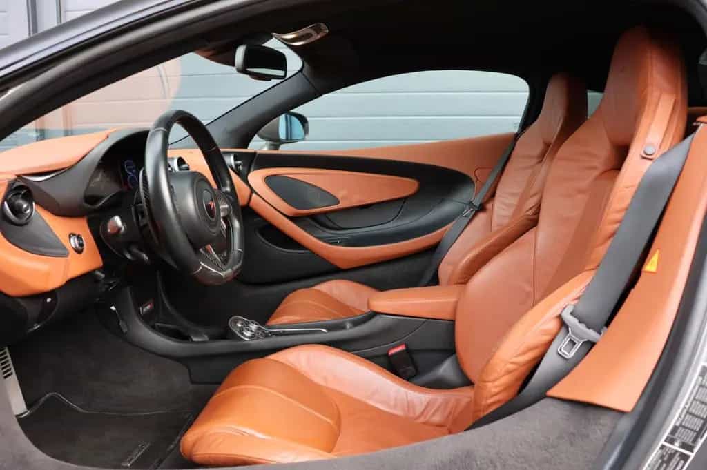 McLaren 570S 3.8 V8 Coupé/Carbon/Lifting System/KERAMIK 07/2016-photo-19