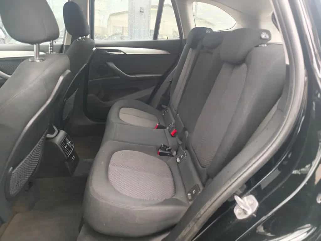 BMW X1 xDRIVE*2.0D*AUT*ADVANTAGE*LED*AHK*NAVI*ASSIST 02/2019-photo-18