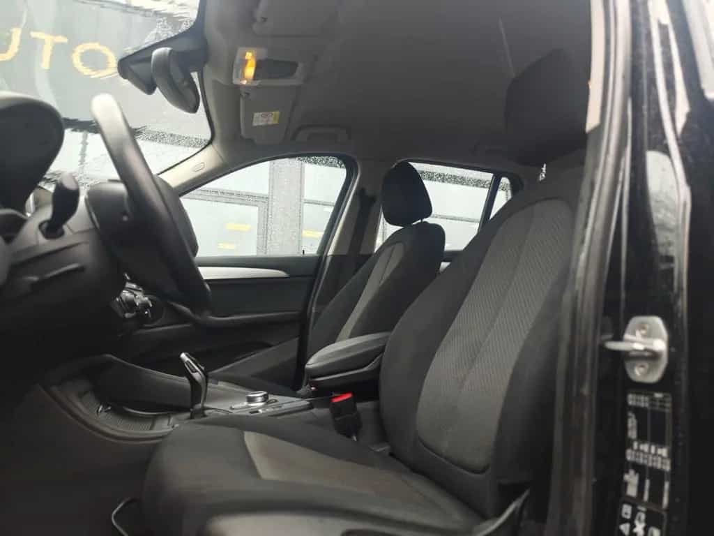 BMW X1 xDRIVE*2.0D*AUT*ADVANTAGE*LED*AHK*NAVI*ASSIST 02/2019-photo-28