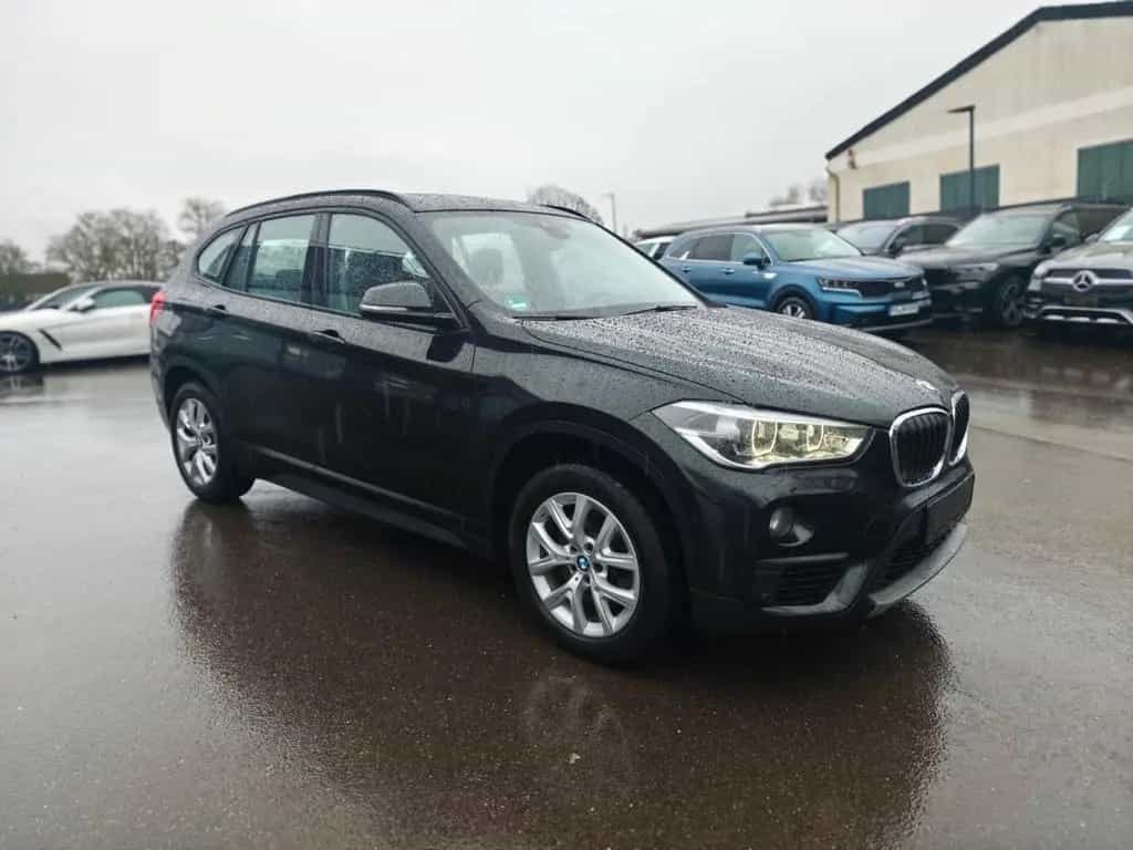 BMW X1 xDRIVE*2.0D*AUT*ADVANTAGE*LED*AHK*NAVI*ASSIST 02/2019-photo-4