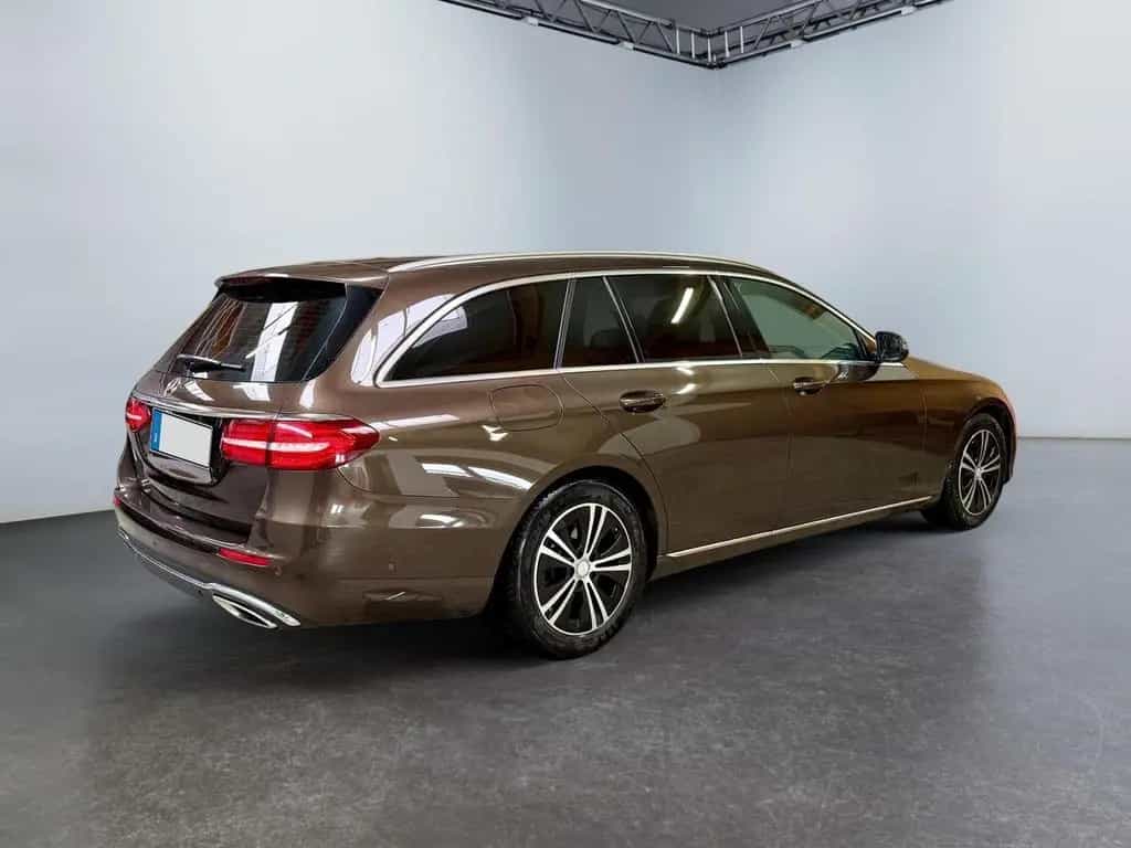 Mercedes-Benz E-Class 200 T Avantgarde AHK schwenkbar Garantie Le... 01/2017-photo-2