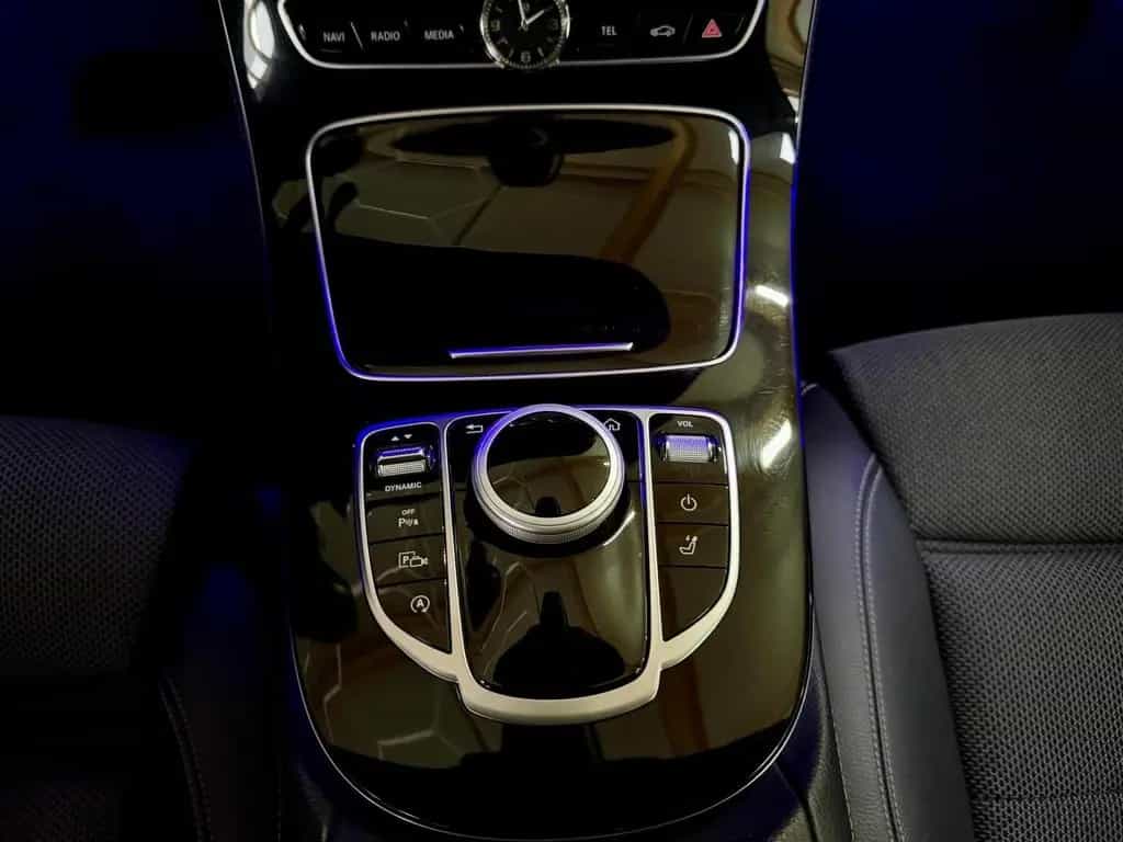 Mercedes-Benz E-Class 200 T Avantgarde AHK schwenkbar Garantie Le... 01/2017-photo-23