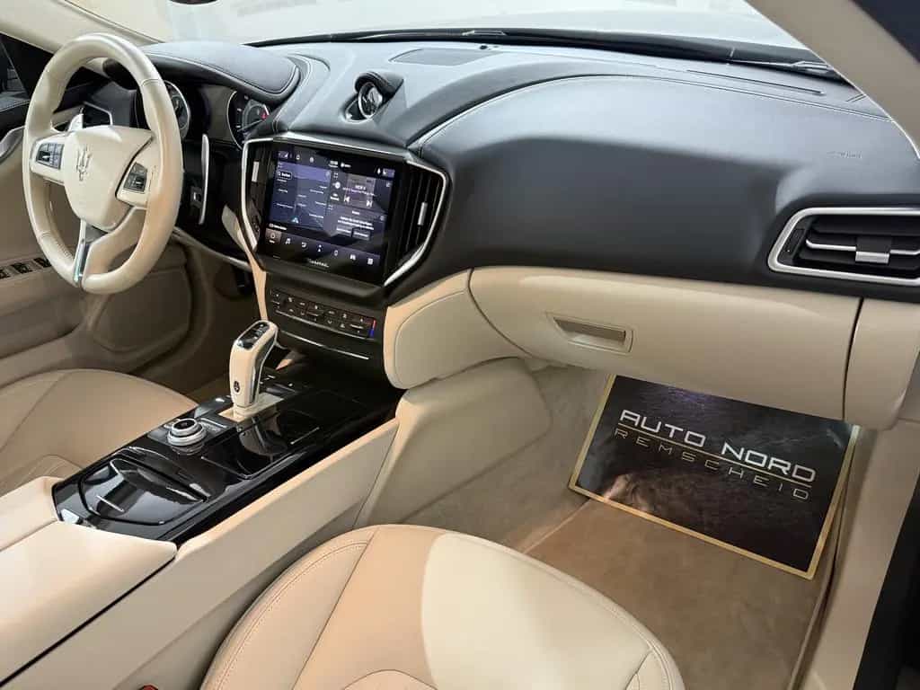 Maserati Ghibli *S-Dach*Kamera*ACC*Memory*Navi*1.H* 02/2021-photo-16