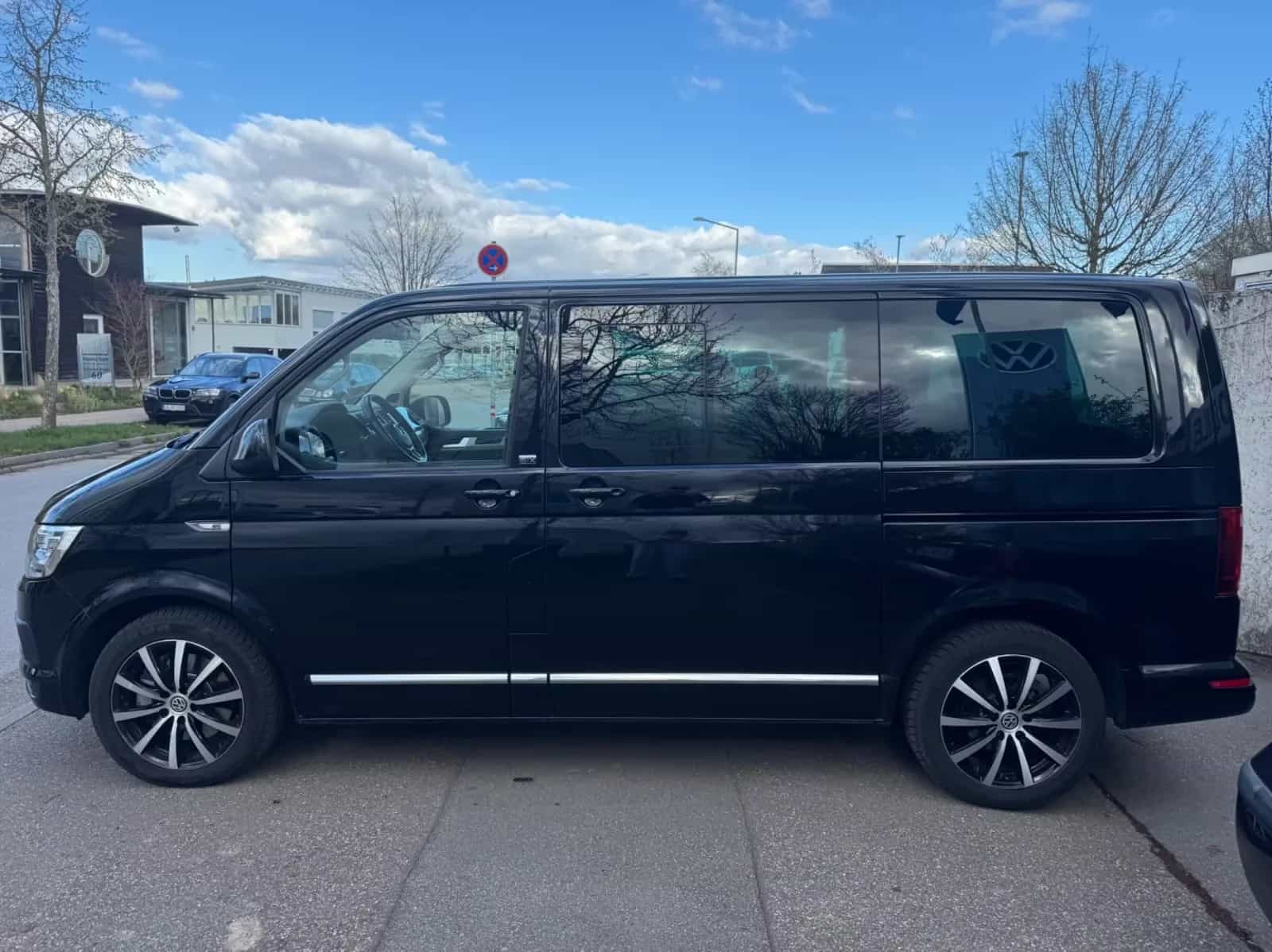 Volkswagen Transporter Multivan 03/2019-photo-1
