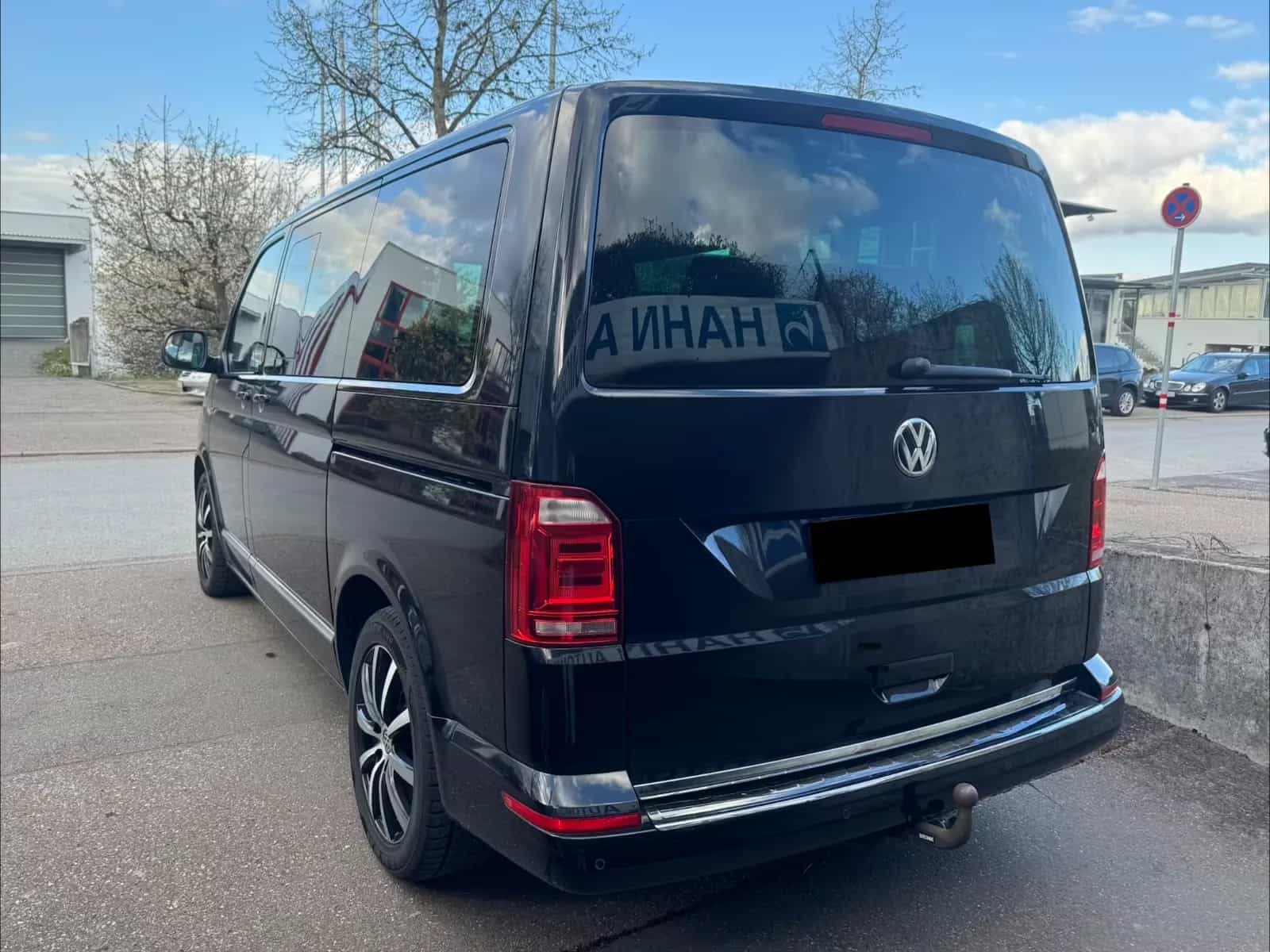 Volkswagen Transporter Multivan 03/2019-photo-2