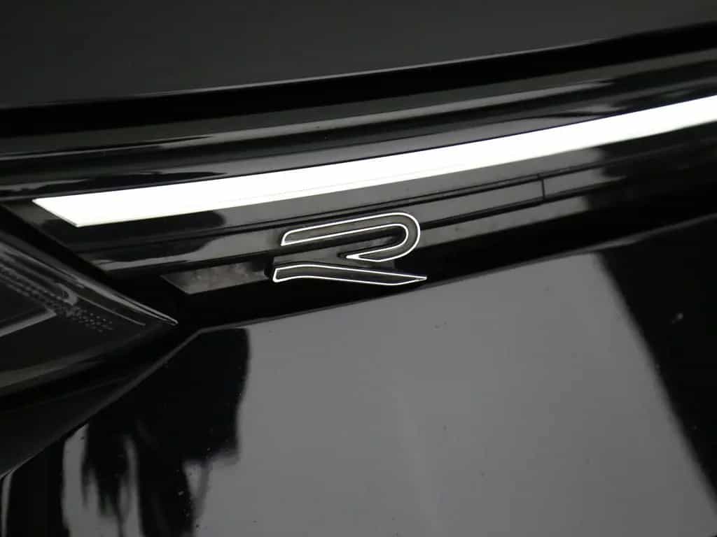 Volkswagen Golf VIII Variant 2.0 TSI DSG R-line LED Navi H 09/2022-photo-22