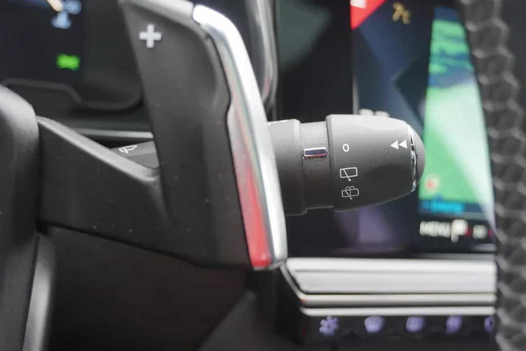 DS Automobiles DS7 (Crossback) DS7 Crossback 1.6 PureTech So Chic LED Navi 07/2019-photo-23