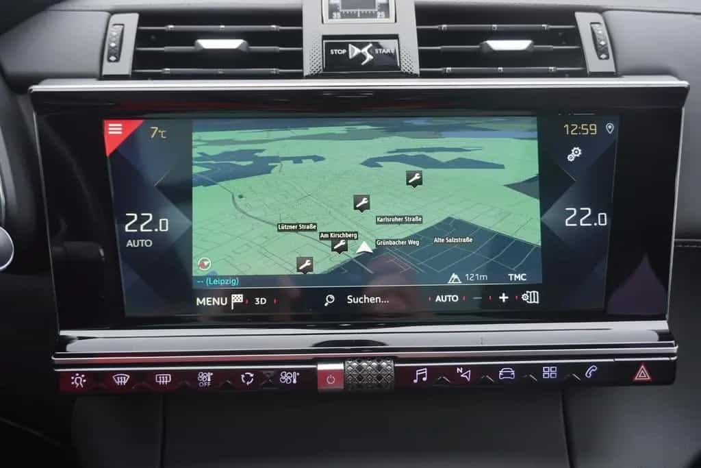 DS Automobiles DS7 (Crossback) DS7 Crossback 1.6 PureTech So Chic LED Navi 07/2019-photo-24