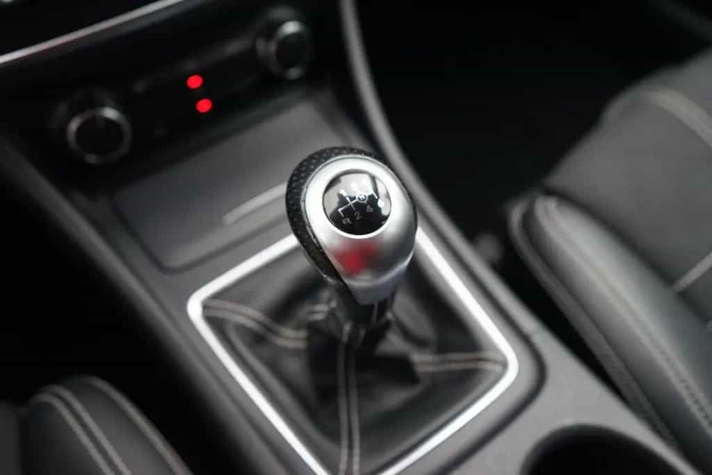 Mercedes-Benz GLA 200 Standard Bi-Xenon Sitzheizung Kamera PDC 09/2015-photo-22