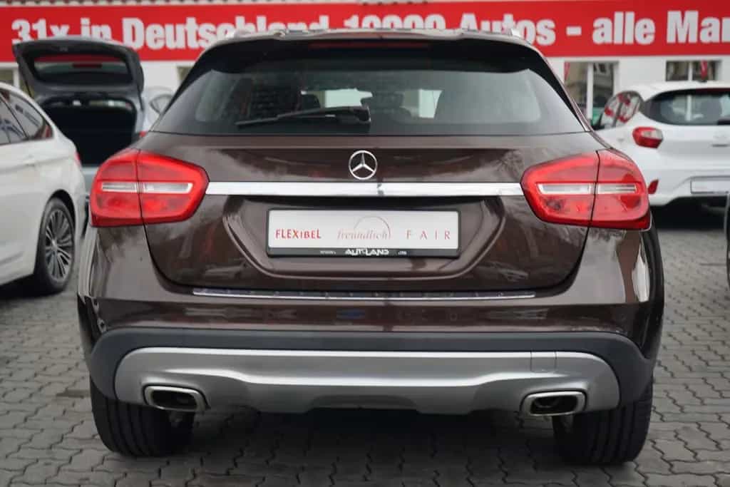 Mercedes-Benz GLA 200 Standard Bi-Xenon Sitzheizung Kamera PDC 09/2015-photo-5