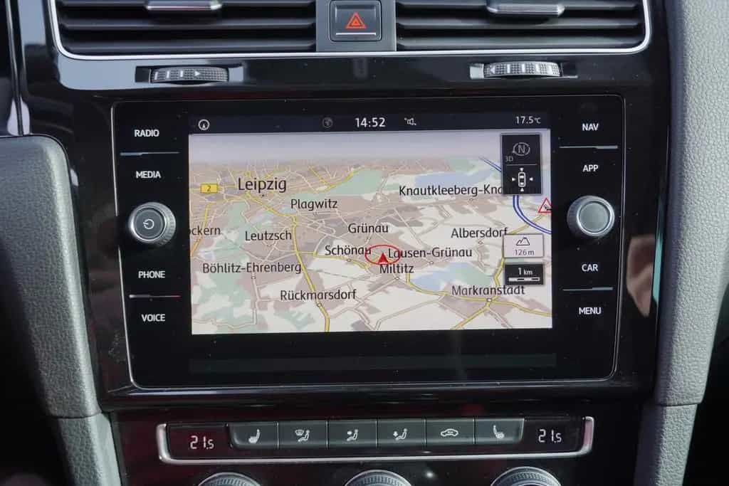 Volkswagen Golf VII Variant 1.0 Join Navi App-Connect PDC 04/2018-photo-19
