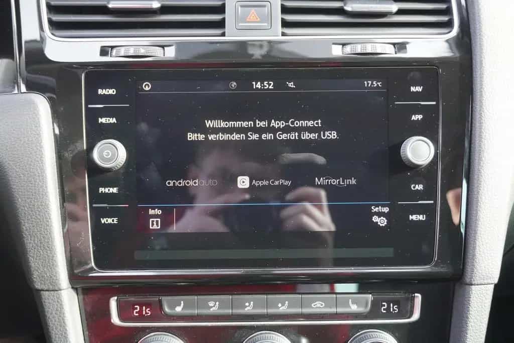 Volkswagen Golf VII Variant 1.0 Join Navi App-Connect PDC 04/2018-photo-21