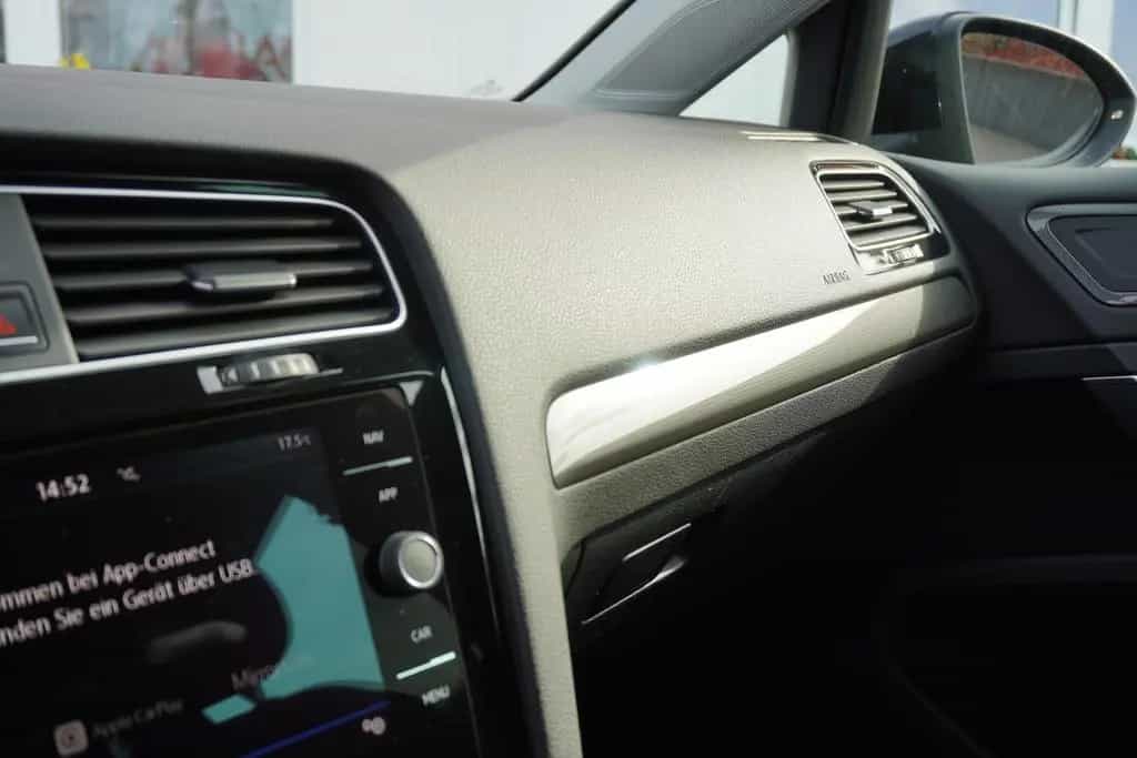 Volkswagen Golf VII Variant 1.0 Join Navi App-Connect PDC 04/2018-photo-26