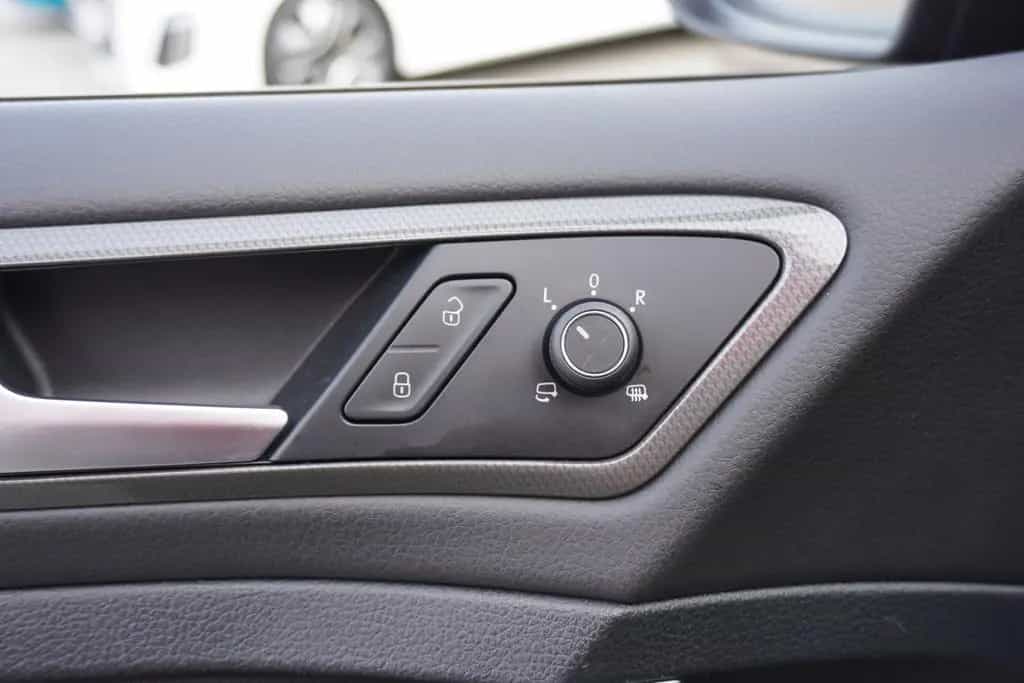Volkswagen Golf VII Variant 1.0 Join Navi App-Connect PDC 04/2018-photo-29