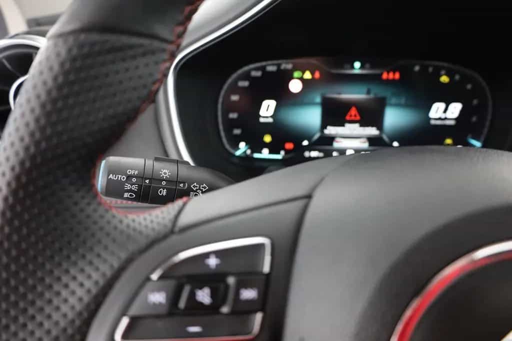MG HS 1.5 T-GDI Luxury Aut. LED ACC Navi 360° Pano 03/2024-photo-18