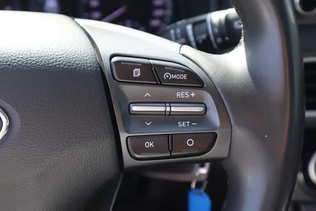 Hyundai KONA 1.0 T-GDI Pure Klimaaut. Navi Tempomat DAB 03/2019-photo-21