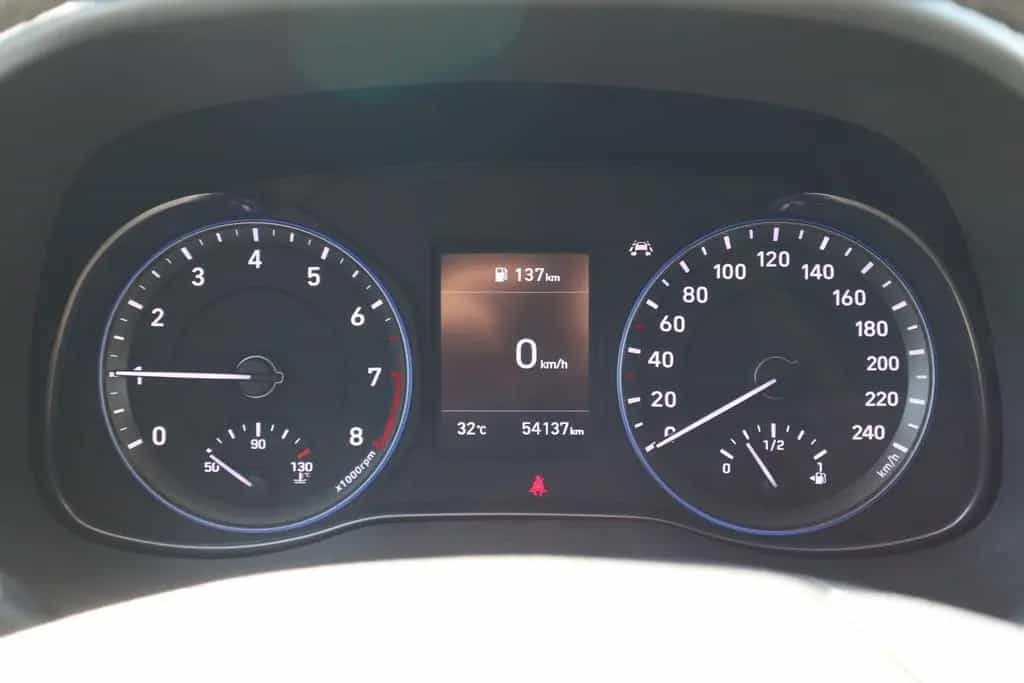 Hyundai KONA 1.0 T-GDI Pure Klimaaut. Navi Tempomat DAB 03/2019-photo-22