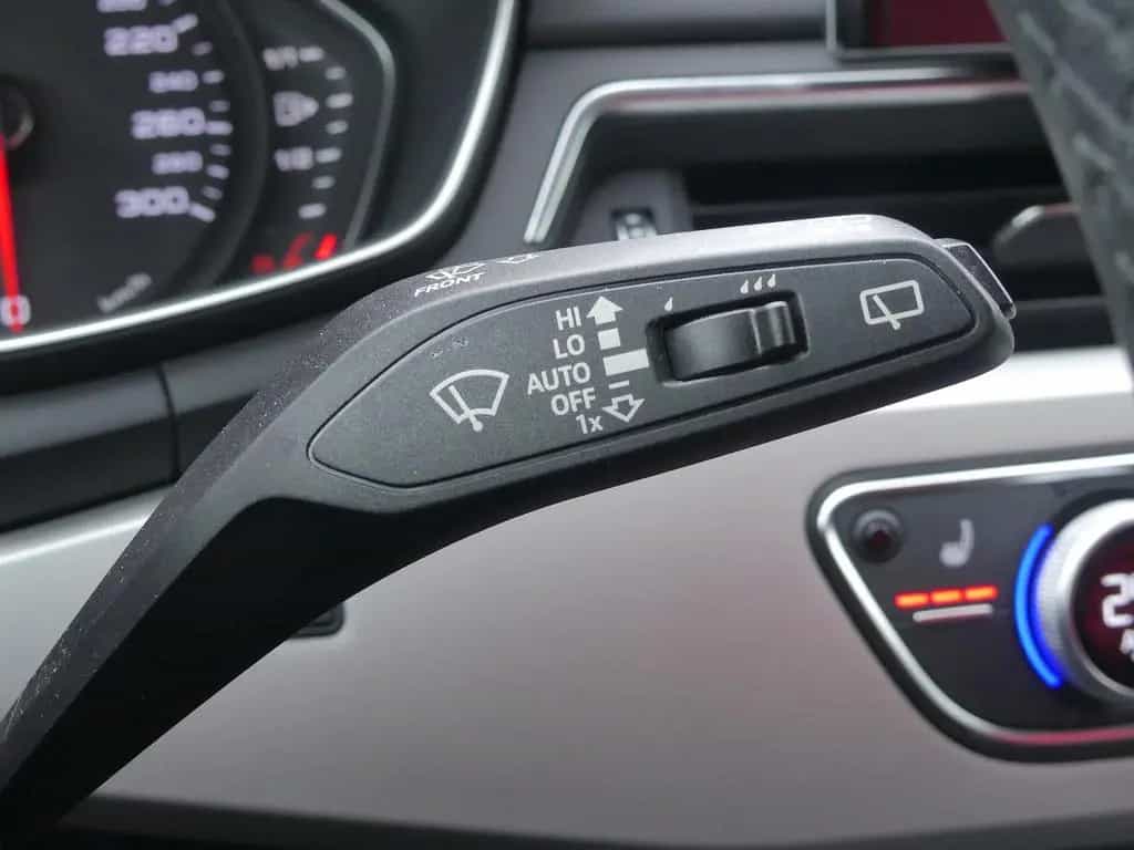Audi A4 Avant 40 TFSI Laser Klimaaut. Navi DAB 09/2022-photo-19