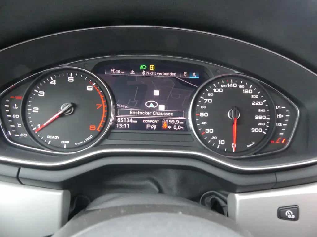 Audi A4 Avant 40 TFSI Laser Klimaaut. Navi DAB 09/2022-photo-21