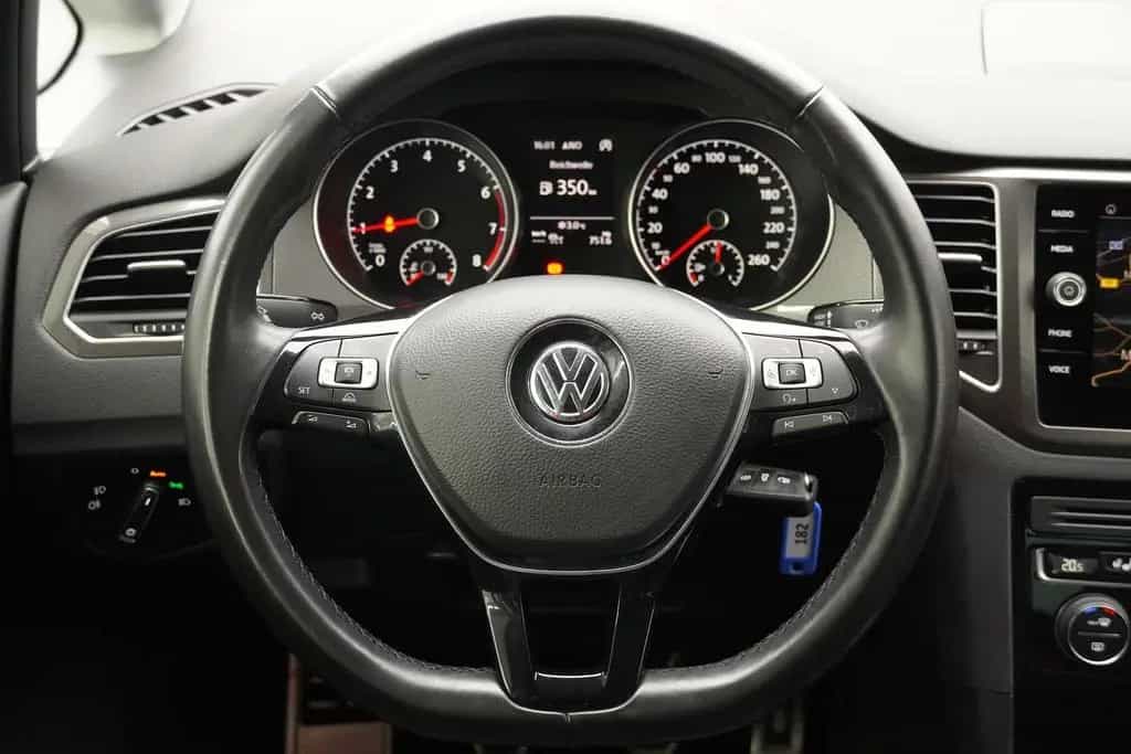 Volkswagen Golf Sportsvan Golf VII Sportsvan 1.0 TSI Join LED ACC Kamera 06/2018-photo-17
