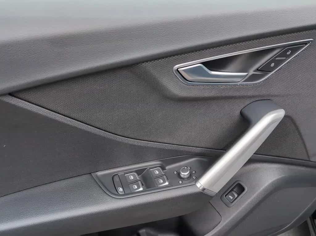 Audi Q2 40 TFSI qu Advanced S tro*LED*Virtual*Navi+*S 06/2025-photo-12