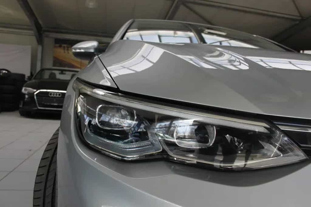 Volkswagen Golf VIII Variant/DSG/AHK/NAVI/STZHZ/LED+/PDC/AL 06/2022-photo-17