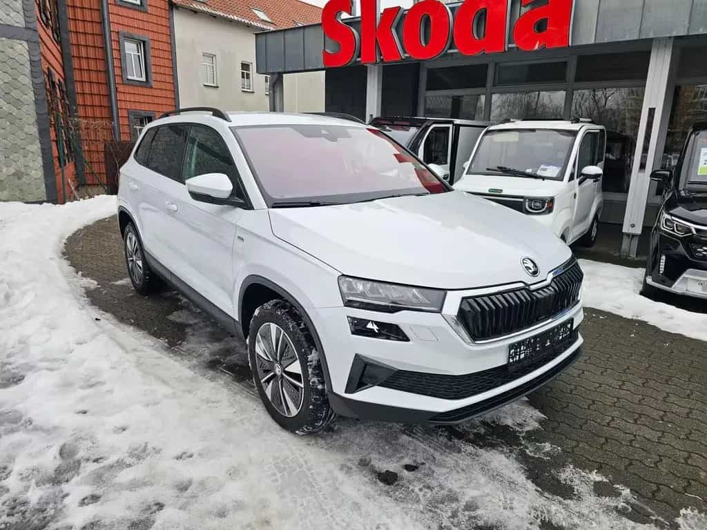 Skoda Karoq 1.5 TSI TOUR+BEH.LENKRAD+FRONTSCHEIBE+ACC+ 07/2022-photo-1