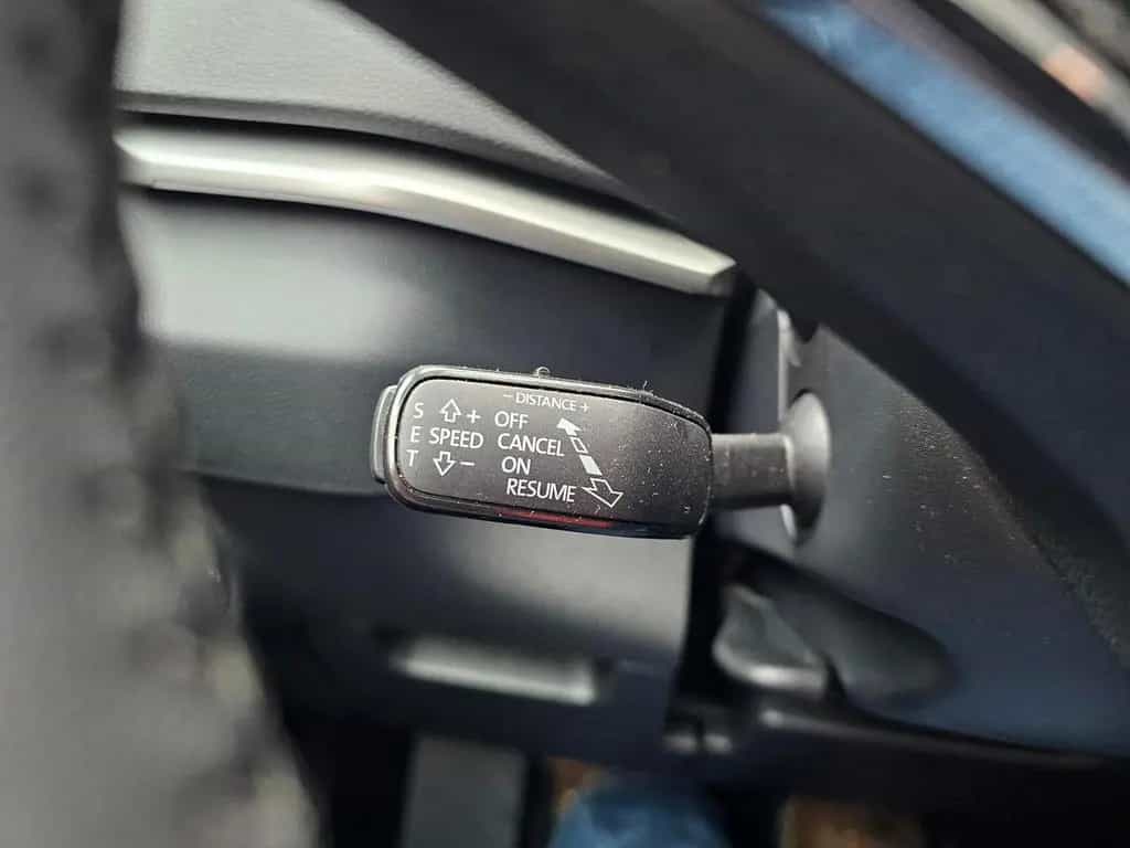 Skoda Karoq 1.5 TSI TOUR+BEH.LENKRAD+FRONTSCHEIBE+ACC+ 07/2022-photo-29