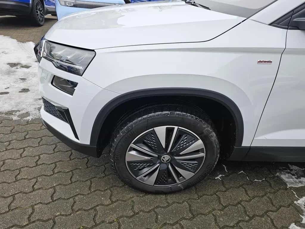 Skoda Karoq 1.5 TSI TOUR+BEH.LENKRAD+FRONTSCHEIBE+ACC+ 07/2022-photo-4