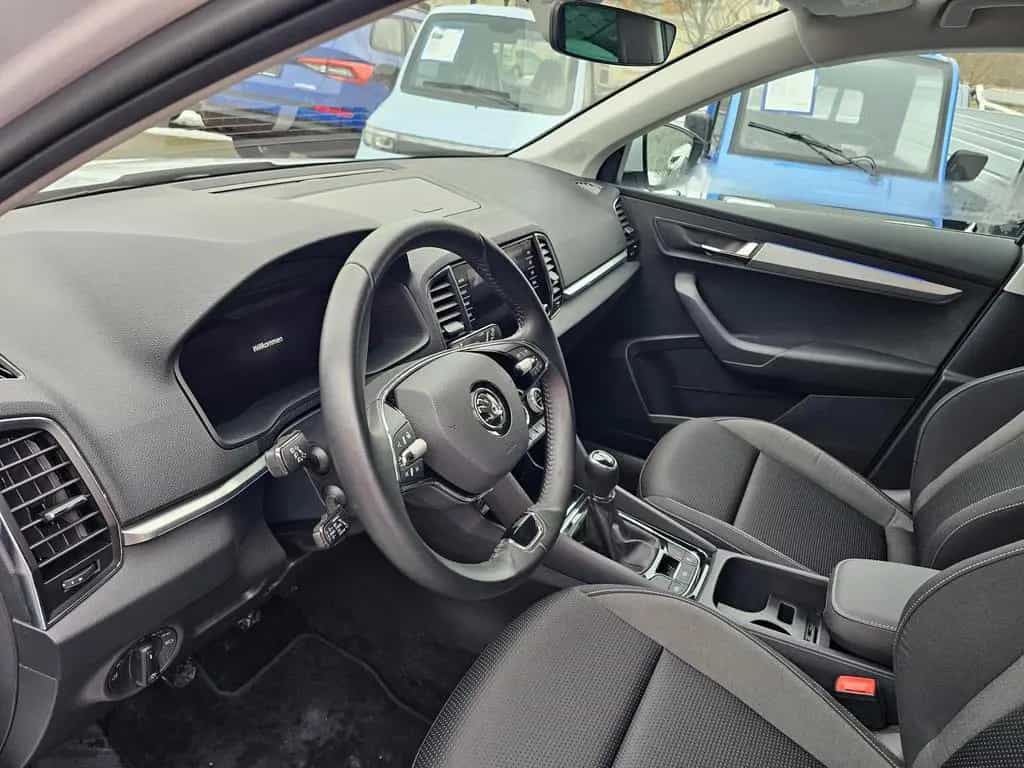 Skoda Karoq 1.5 TSI TOUR+BEH.LENKRAD+FRONTSCHEIBE+ACC+ 07/2022-photo-8