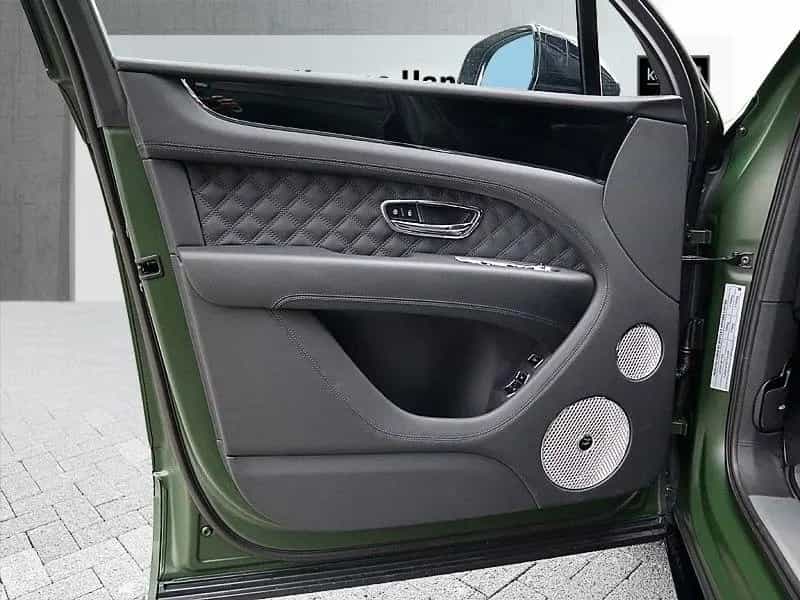 Bentley Bentayga V8 S *Satin*Naim*Parking Heater* 01/2026-photo-10