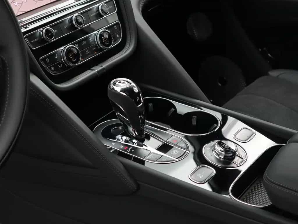 Bentley Bentayga V8 S *Satin*Naim*Parking Heater* 01/2026-photo-14