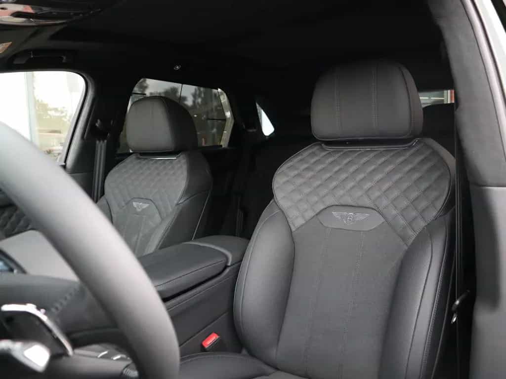 Bentley Bentayga V8 S *Satin*Naim*Parking Heater* 01/2026-photo-15
