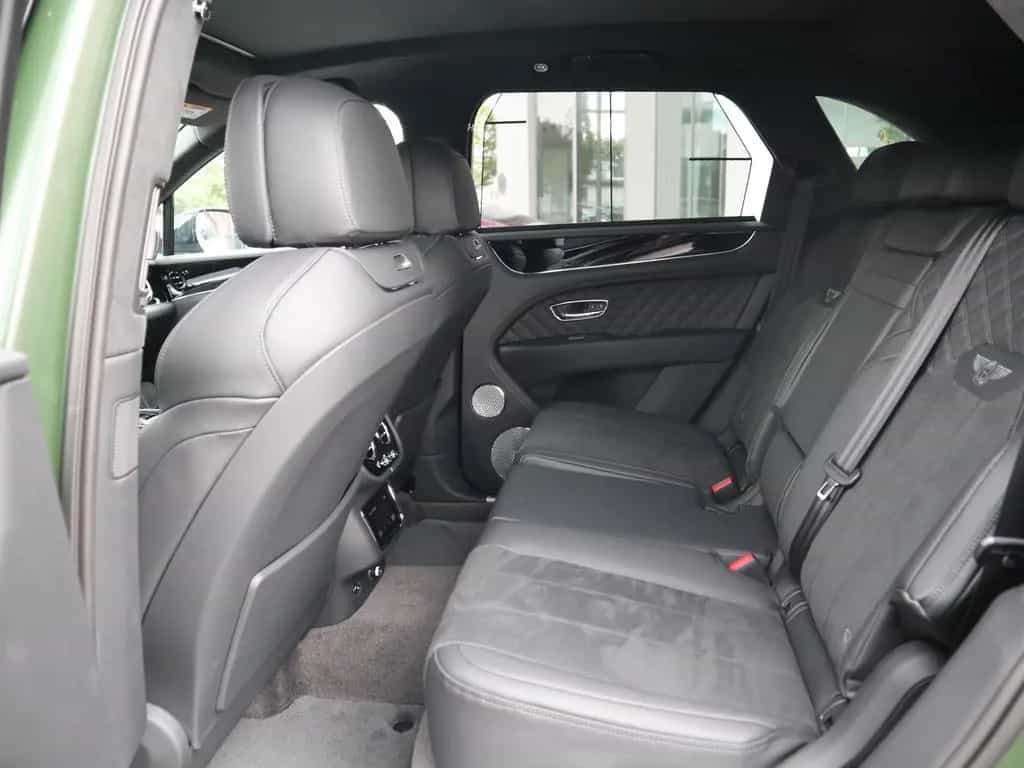 Bentley Bentayga V8 S *Satin*Naim*Parking Heater* 01/2026-photo-17