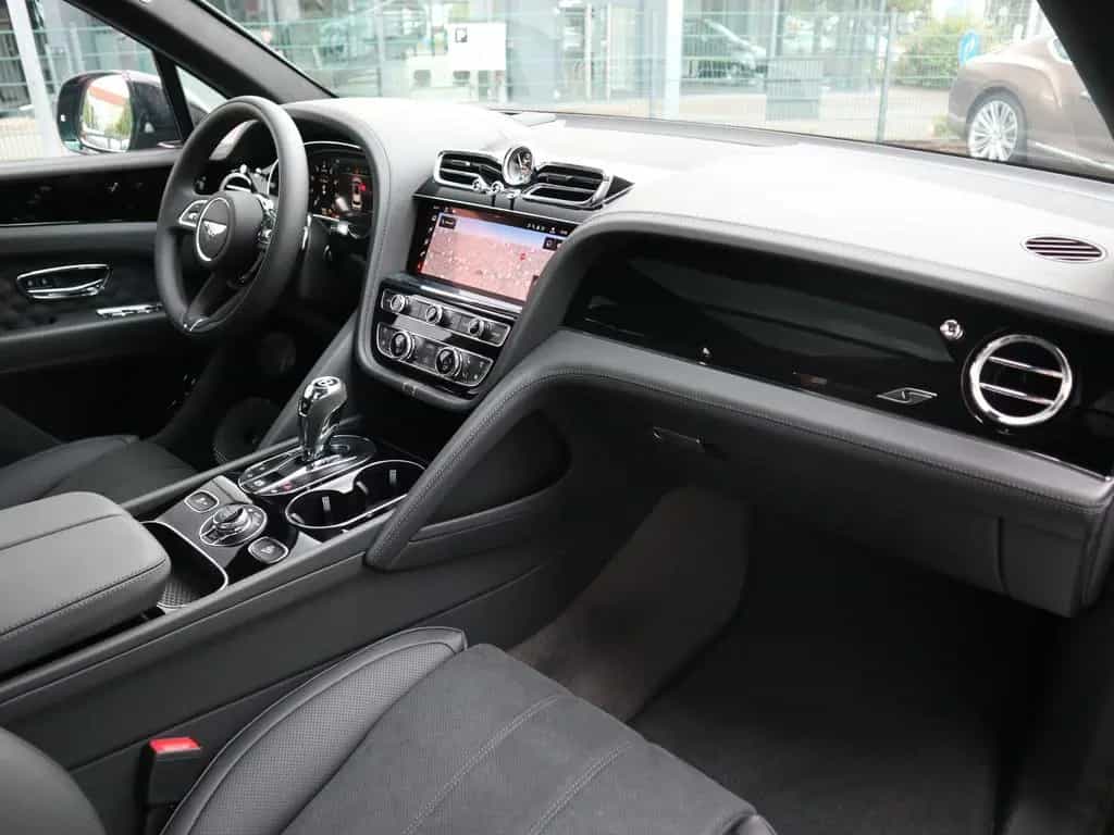 Bentley Bentayga V8 S *Satin*Naim*Parking Heater* 01/2026-photo-23