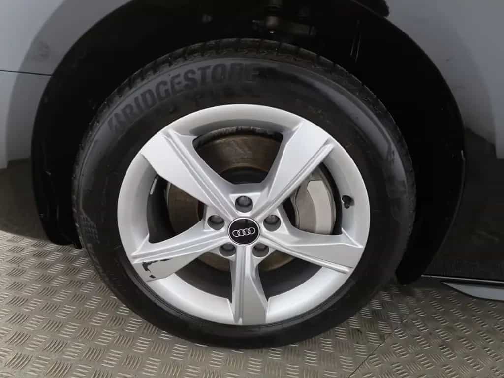 Audi A4 Avant 45 TFSI quattro advanced Pano+LED+PDC 12/2021-photo-18