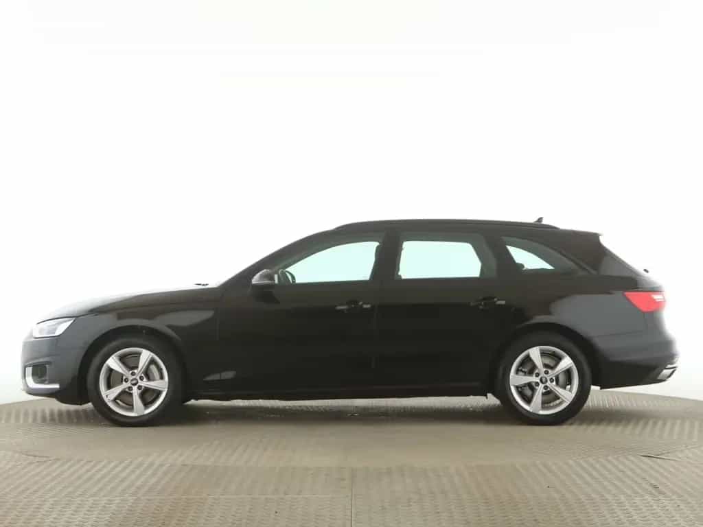 Audi A4 Avant 45 TFSI quattro advanced Pano+LED+PDC 12/2021-photo-2