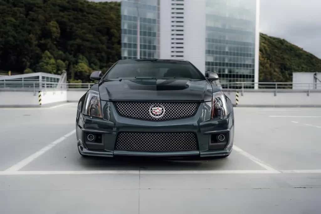 Cadillac CTS Coupe CTS-V V8 Manual 01/2013-photo-1