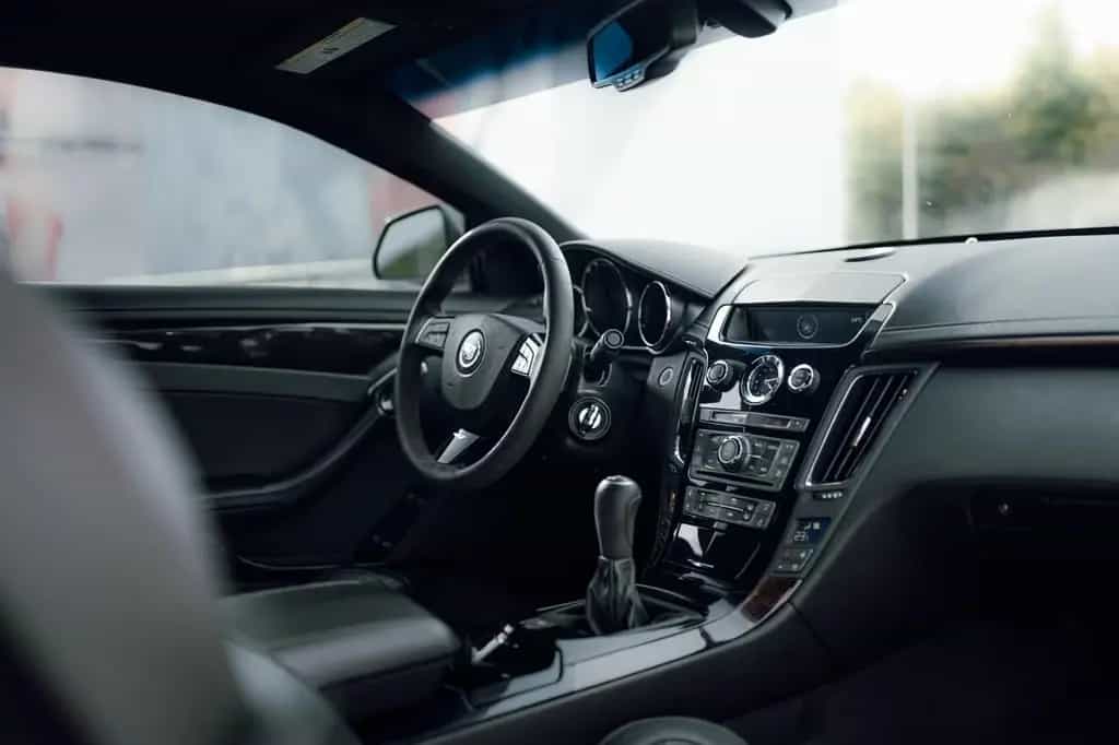 Cadillac CTS Coupe CTS-V V8 Manual 01/2013-photo-12