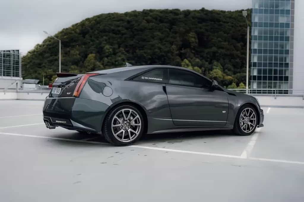 Cadillac CTS Coupe CTS-V V8 Manual 01/2013-photo-3