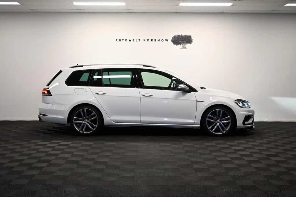 Volkswagen Golf 7 R 4M *MATRIX*DYNAUDIO*DCC*VIRTUAL*ACC*SHZ 12/2017-photo-4